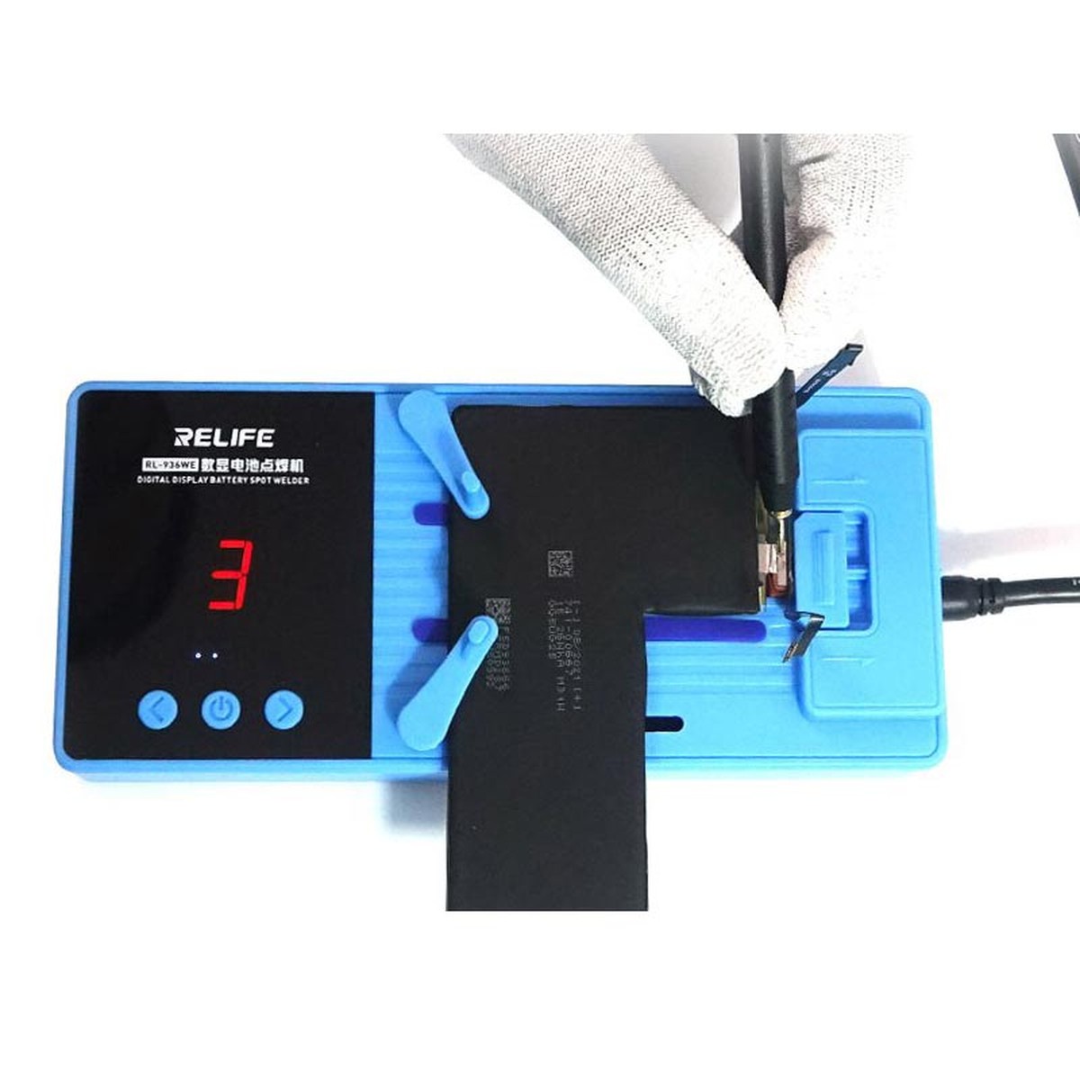 Máquina de soldadura por puntos de batería RL-936WE pantalla digital Relife con carga por USB-C — imagen 2