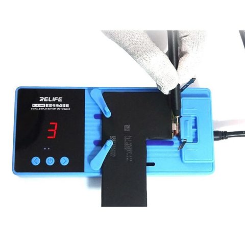 Máquina de soldadura por puntos de batería RL-936WE pantalla digital Relife con carga por USB-C — imagen 2